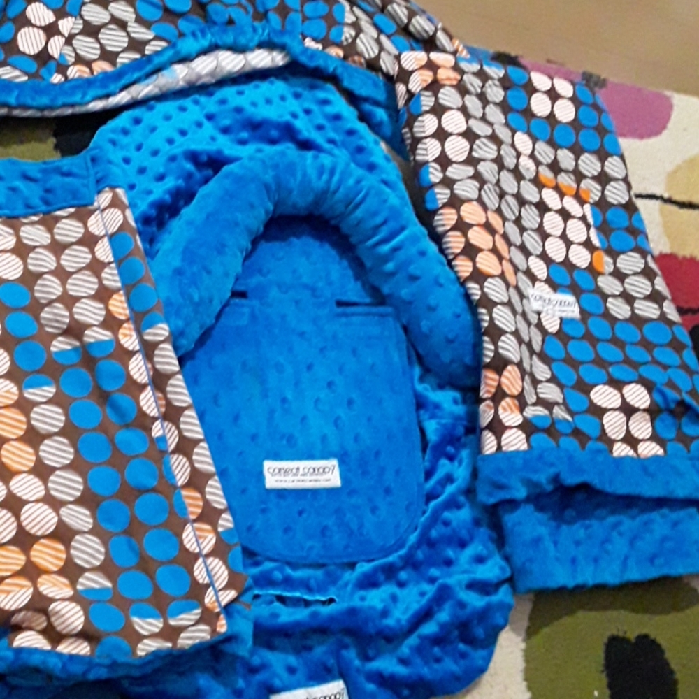 Carseat canopy whole caboodle
